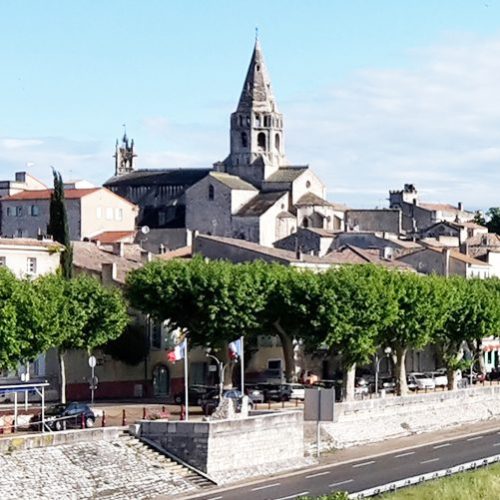 bourg-saint-andeol-1-square