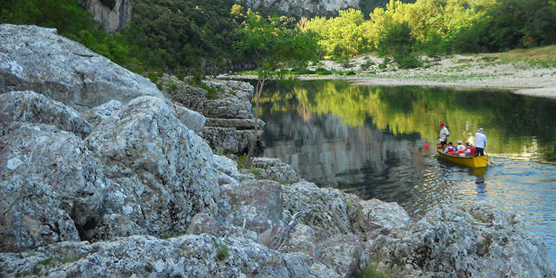 gorges-de-l-ardeche-canoe-nature