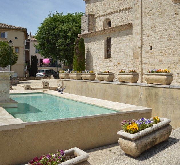 saint-just-d-ardeche-lavoir-village-1