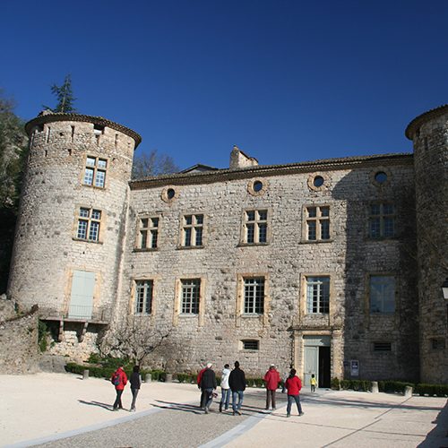 villages-de-caractere-square