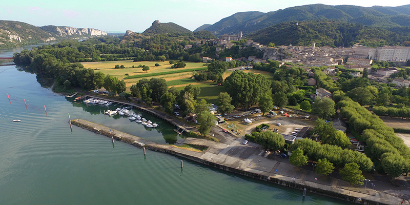 viviers-ardeche-port-de-plaisance