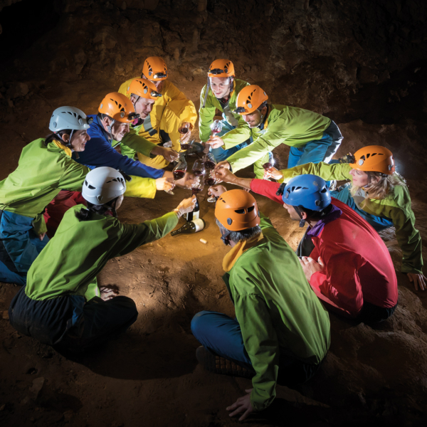 speleo-oenologie-grotte-saint-marcel