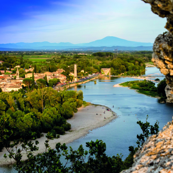 Saint-Martin-vue-daigueze-Eric-Morelle.ardeche.2017-Ret_600x600_acf_cropped