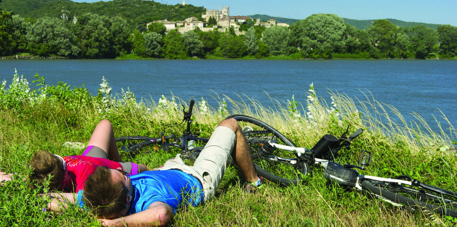 ViaRhona-Viviers-pause-@C-Martelet_1920x954_acf_cropped