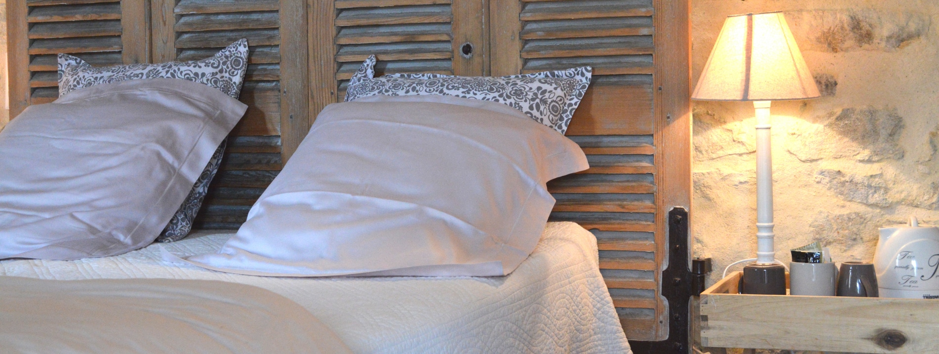 hebergement-saint-montan-1_1900x717_acf_cropped