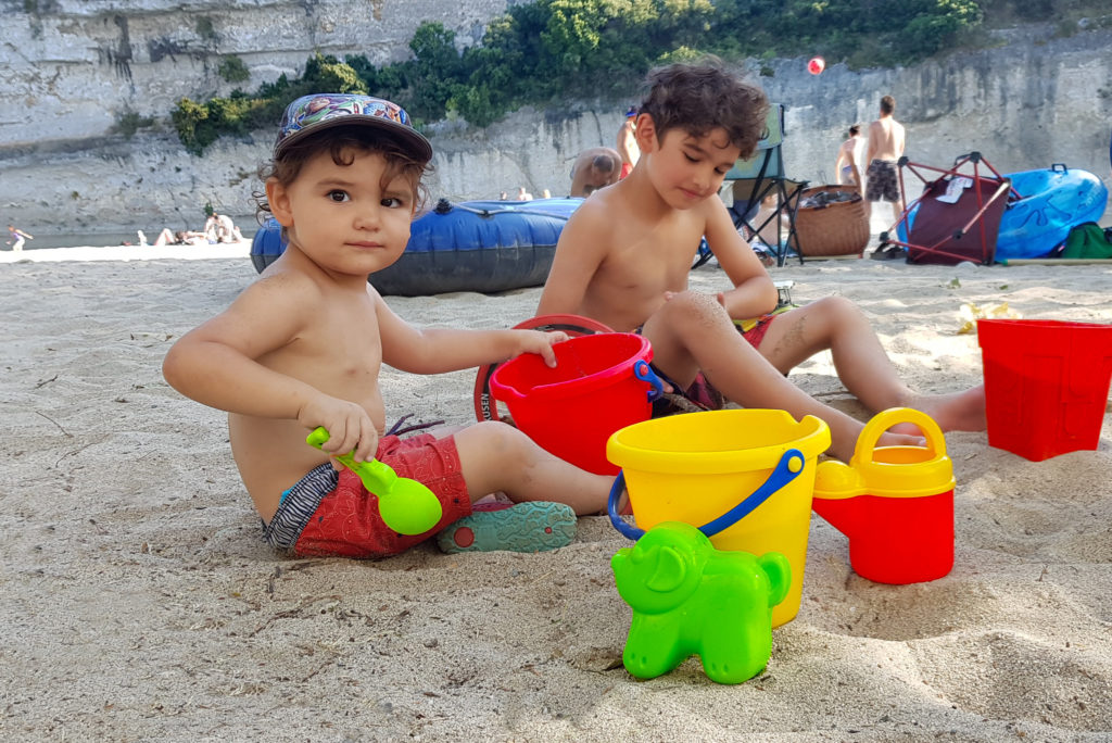 48313741577_0e26b7e336_k