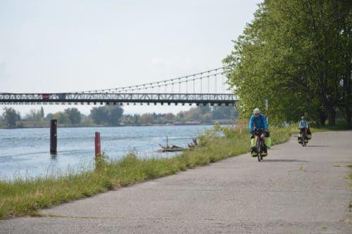 viarhona viviers bourg saint andeol